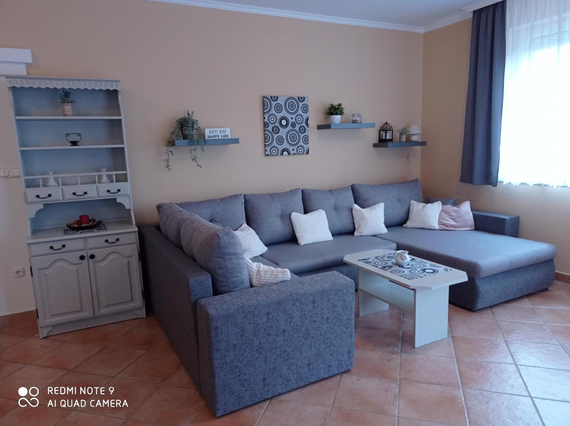 Szenczi Vendeghaz Apartment Bük Екстериор снимка